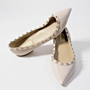 Valentino Garavani Flats 11.5 Blush Rockstud Leather Pointed Pebbled Ballerina